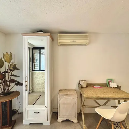 Daire L'ecusson Voyageur, Charme Cosy En Centre Montpellier